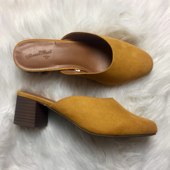 mustard mules heels